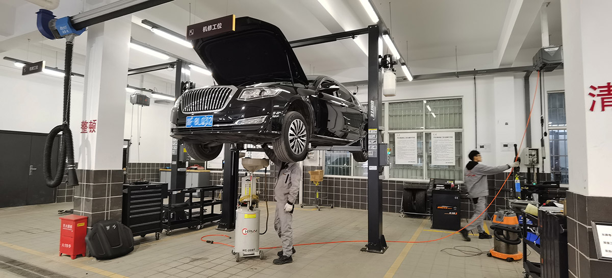 Top 10 Strategies to Improve Customer Satisfaction and Loyalty in Auto Repair Shops